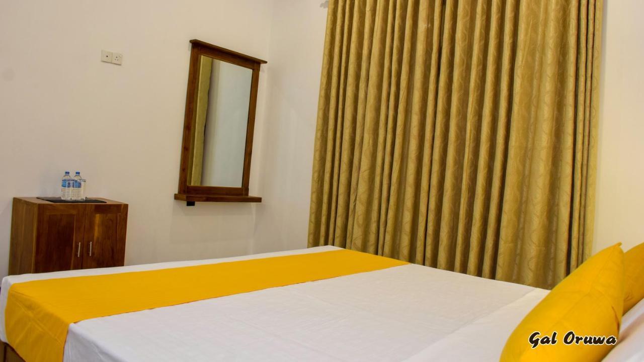 Gal Oruwa Resort ดัมบูลลา ภายนอก รูปภาพ